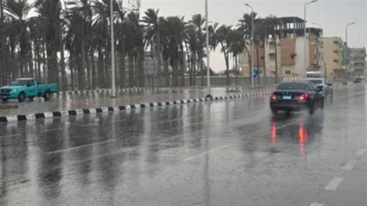 طقس حار ورطب نهارًا في مصر واعتدال ليلي مرتقب